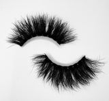 Lash style “Snatched”
